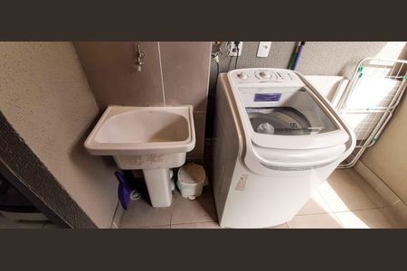 Apartamento para alugar com 49m², 2 quartos e 1 vagaÁrea de Serviço