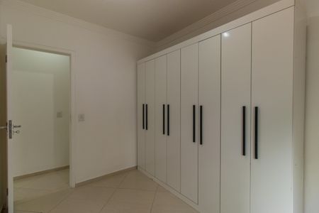 Apartamento para alugar com 80m², 2 quartos e 1 vagaQuarto 1 - Armários