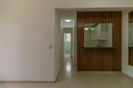 Apartamento para alugar com 80m², 2 quartos e 1 vagaSala