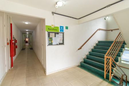 Apartamento para alugar com 80m², 2 quartos e 1 vagaHall de entrada