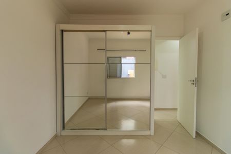 Apartamento para alugar com 80m², 2 quartos e 1 vagaQuarto 2 - Armários
