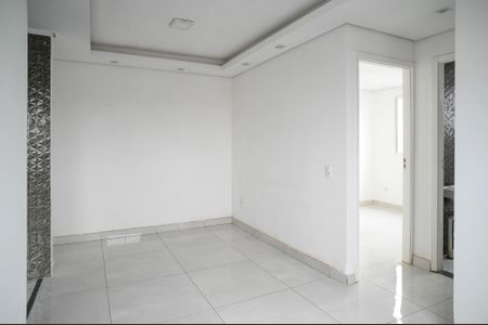 Apartamento para alugar com 41m², 2 quartos e sem vaga Apartamento para alugar com 41m², 2 quartos e sem vagaSala