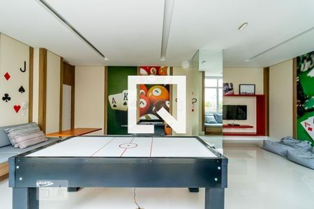 Apartamento para alugar com 116m², 2 quartos e 2 vagas Apartamento para alugar com 116m², 2 quartos e 2 vagasÁrea comum - Sala de Jogos