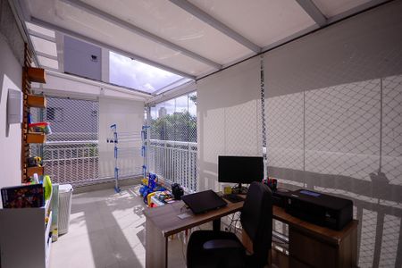 Apartamento para alugar com 116m², 2 quartos e 2 vagas Apartamento para alugar com 116m², 2 quartos e 2 vagasVaranda da Sala/Cozinha