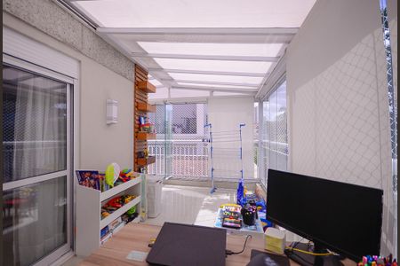 Apartamento para alugar com 116m², 2 quartos e 2 vagas Apartamento para alugar com 116m², 2 quartos e 2 vagasVaranda da Sala/Cozinha