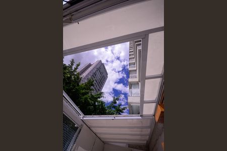 Apartamento para alugar com 116m², 2 quartos e 2 vagas Apartamento para alugar com 116m², 2 quartos e 2 vagasVista da Varanda da Sala/Cozinha