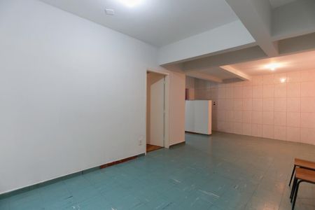 Casa para alugar com 217m², 4 quartos e 3 vagas Casa para alugar com 217m², 4 quartos e 3 vagasÁrea comum