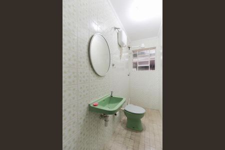 Casa para alugar com 217m², 4 quartos e 3 vagas Casa para alugar com 217m², 4 quartos e 3 vagasBanheiro de serviço