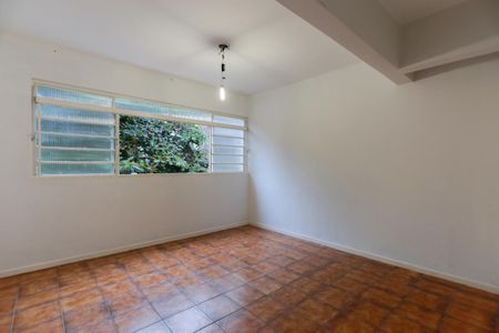Casa para alugar com 217m², 4 quartos e 3 vagas Casa para alugar com 217m², 4 quartos e 3 vagasQuarto de serviço