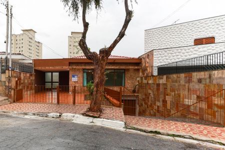 Casa para alugar com 217m², 4 quartos e 3 vagas Casa para alugar com 217m², 4 quartos e 3 vagasFachada do bloco