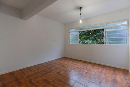 Casa para alugar com 217m², 4 quartos e 3 vagas Casa para alugar com 217m², 4 quartos e 3 vagasQuarto de serviço
