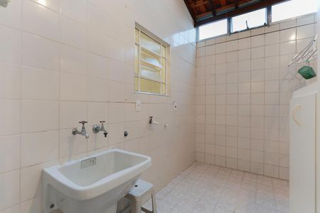 Casa para alugar com 217m², 4 quartos e 3 vagas Casa para alugar com 217m², 4 quartos e 3 vagasÁrea de serviço
