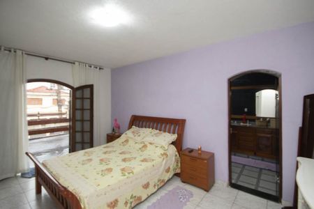 Casa à venda com 400m², 4 quartos e 6 vagasSuíte 4