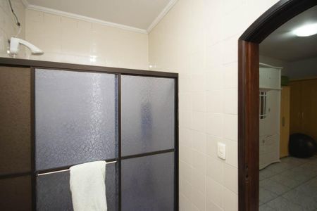Casa à venda com 400m², 4 quartos e 6 vagasBanheiro da Suíte 3