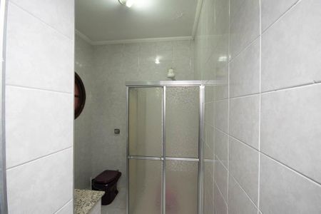 Casa à venda com 400m², 4 quartos e 6 vagasBanheiro da Suíte 1