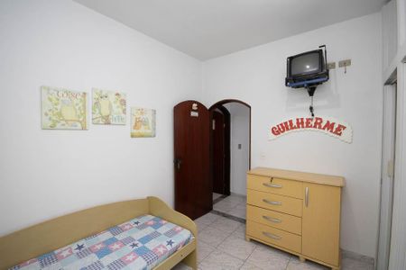 Casa à venda com 400m², 4 quartos e 6 vagasSuíte 2