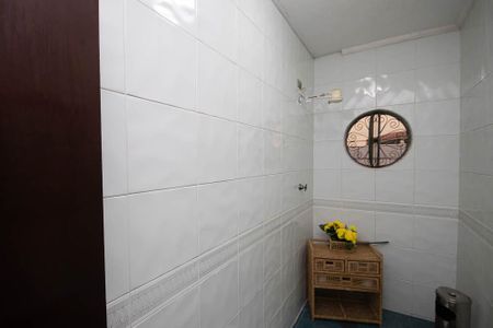 Casa à venda com 400m², 4 quartos e 6 vagasBanheiro Social