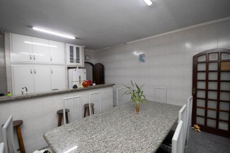 Casa à venda com 400m², 4 quartos e 6 vagasCozinha