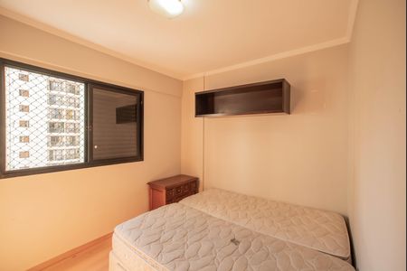 Apartamento à venda com 80m², 3 quartos e 2 vagas Apartamento à venda com 80m², 3 quartos e 2 vagasQuarto 1