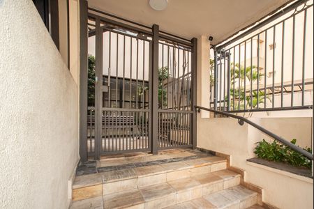 Apartamento à venda com 80m², 3 quartos e 2 vagas Apartamento à venda com 80m², 3 quartos e 2 vagasHall de entrada