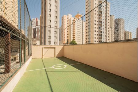 Apartamento à venda com 80m², 3 quartos e 2 vagas Apartamento à venda com 80m², 3 quartos e 2 vagasÁrea comum - Quadra esportiva