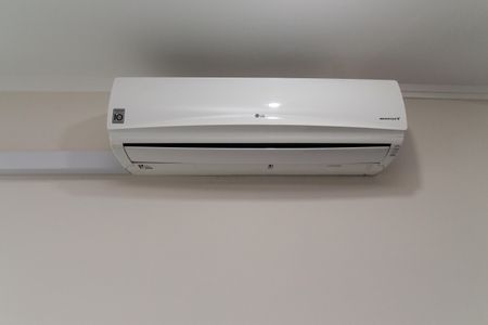 Sala de apartamento à venda com 2 quartos, 50m² em Vila Mazzei, São Paulo