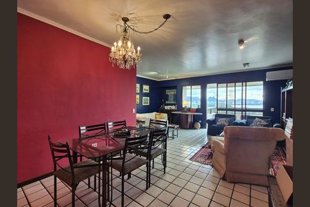 Sala de apartamento para alugar com 3 quartos, 132m² em Barra da Tijuca, Rio de Janeiro
