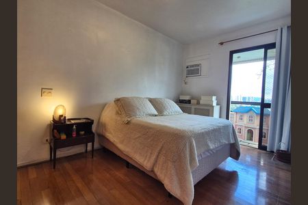 Apartamento para alugar com 132m², 3 quartos e 2 vagas Apartamento para alugar com 132m², 3 quartos e 2 vagasSuíte