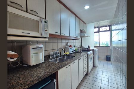 Apartamento para alugar com 132m², 3 quartos e 2 vagas Apartamento para alugar com 132m², 3 quartos e 2 vagasCozinha