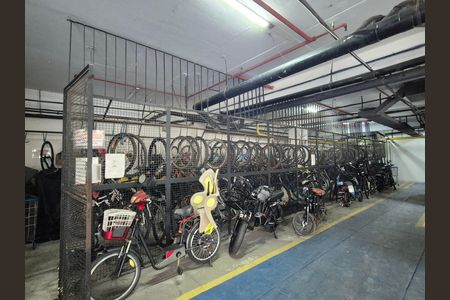 Apartamento para alugar com 132m², 3 quartos e 2 vagas Apartamento para alugar com 132m², 3 quartos e 2 vagasÁrea comum
