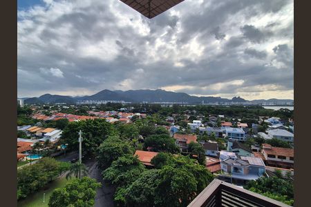 Apartamento para alugar com 132m², 3 quartos e 2 vagas Apartamento para alugar com 132m², 3 quartos e 2 vagasVista da Varanda da Suíte
