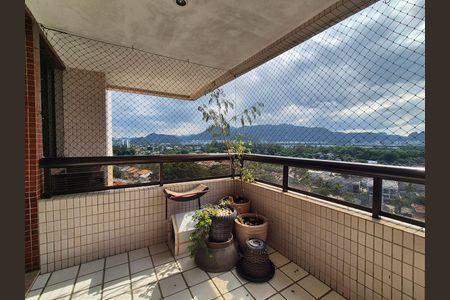 Apartamento para alugar com 132m², 3 quartos e 2 vagas Apartamento para alugar com 132m², 3 quartos e 2 vagasVaranda da Sala