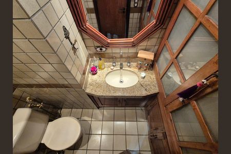 Apartamento para alugar com 132m², 3 quartos e 2 vagas Apartamento para alugar com 132m², 3 quartos e 2 vagasLavabo