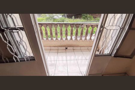 Sacada de casa para alugar com 2 quartos, 10m² em Helena Maria, Osasco
