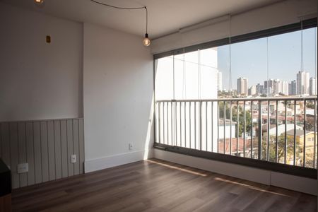 Sala de apartamento à venda com 2 quartos, 60m² em Chácara Inglesa, São Paulo