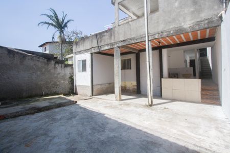 Casa para alugar com 90m², 2 quartos e 2 vagasÁrea Externa