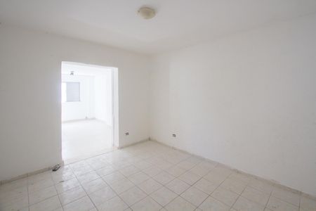 Casa para alugar com 90m², 2 quartos e 2 vagasQuarto