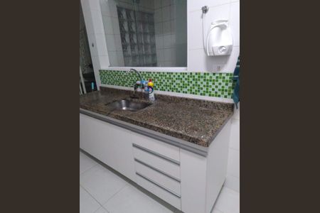 Casa à venda com 120m², 3 quartos e 3 vagas Casa à venda com 120m², 3 quartos e 3 vagasCozinha