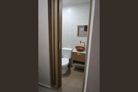 Casa à venda com 120m², 3 quartos e 3 vagas Casa à venda com 120m², 3 quartos e 3 vagasBanheiro