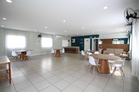 Apartamento à venda com 49m², 1 quarto e 1 vagaÁrea Comum - Salão de Festas