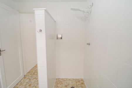 Casa à venda com 80m², 2 quartos e sem vagaBanheiro