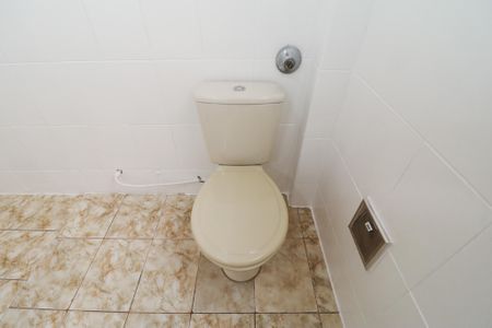 Casa à venda com 80m², 2 quartos e sem vagaBanheiro