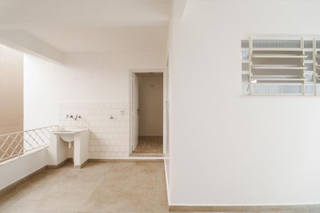 Casa à venda com 80m², 2 quartos e sem vagaÁrea de Serviço