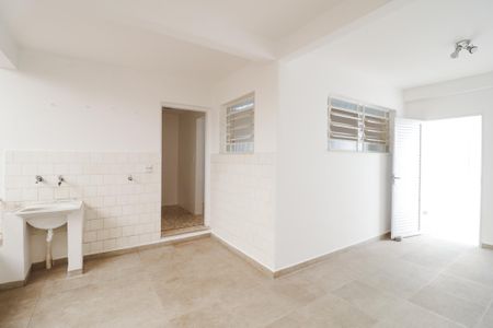 Casa à venda com 80m², 2 quartos e sem vagaÁrea de Serviço