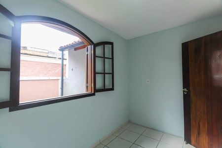 Casa para alugar com 2 quartos, 66m² em Vila Antonieta, São Paulo