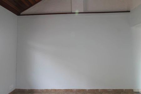 Casa para alugar com 2 quartos, 66m² em Vila Antonieta, São Paulo