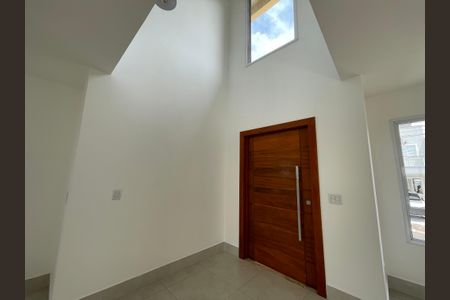 Sala de casa de condomínio para alugar com 3 quartos, 230m² em Jardim São Vicente, Cotia