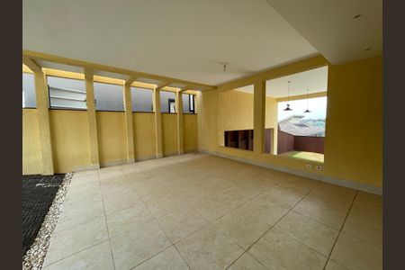 Casa de condomínio para alugar com 230m², 3 quartos e 4 vagasGaragem