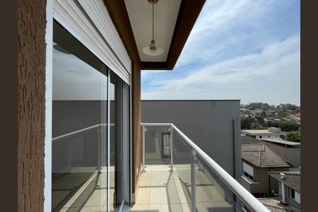 Casa de condomínio para alugar com 230m², 3 quartos e 4 vagasVaranda da Suíte 2