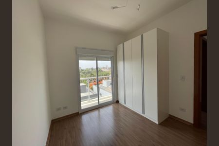 Casa de condomínio para alugar com 230m², 3 quartos e 4 vagasSuíte 2